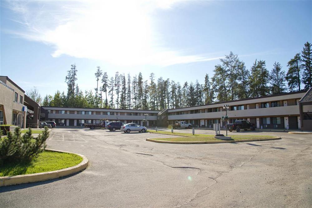 Canadas Best Value Inn Уайткорт Экстерьер фото